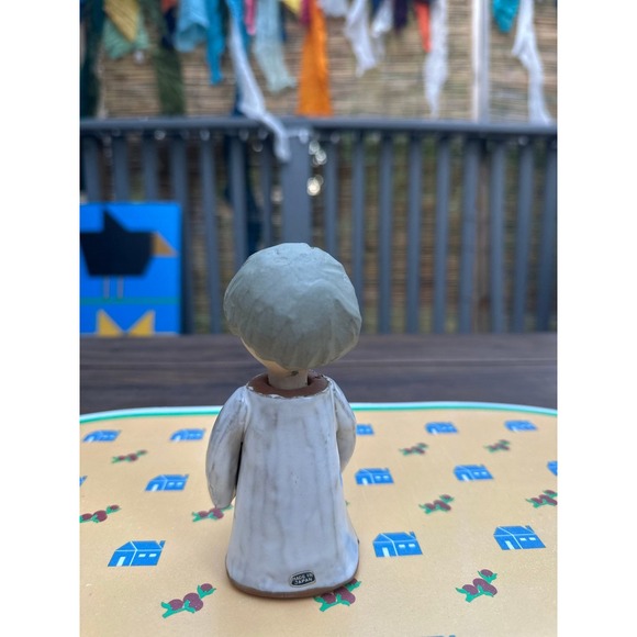 Vintage 1960s Japan Terracotta Boy Figurine – 4.625″, Flower, Foil Label - Picture 2 of 4